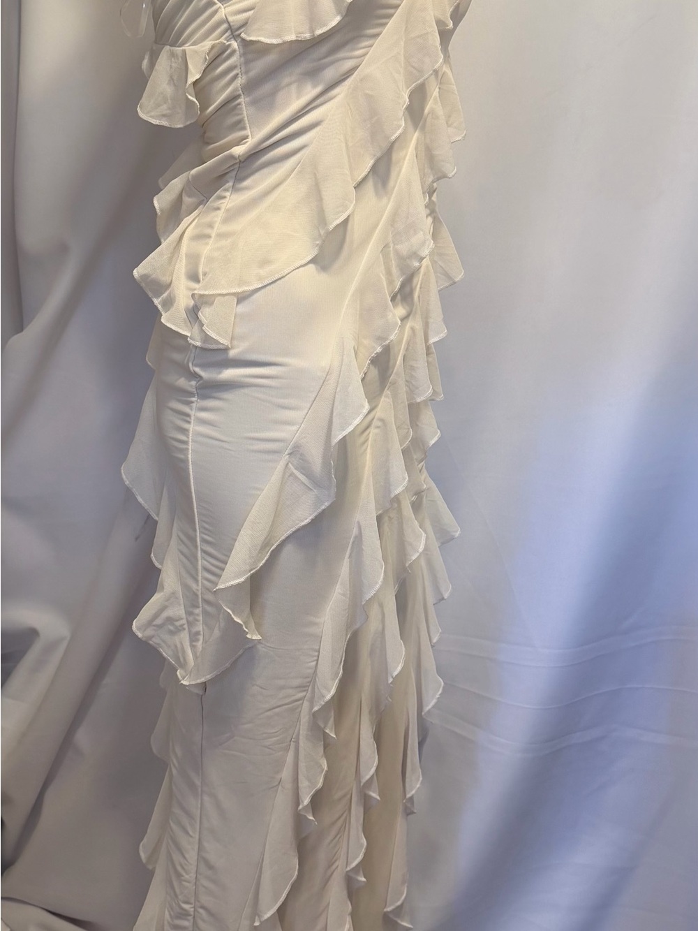 Oh Polly White One-Shoulder Ruffle Asymmetric Maxi Dress - Picture 11 of 12